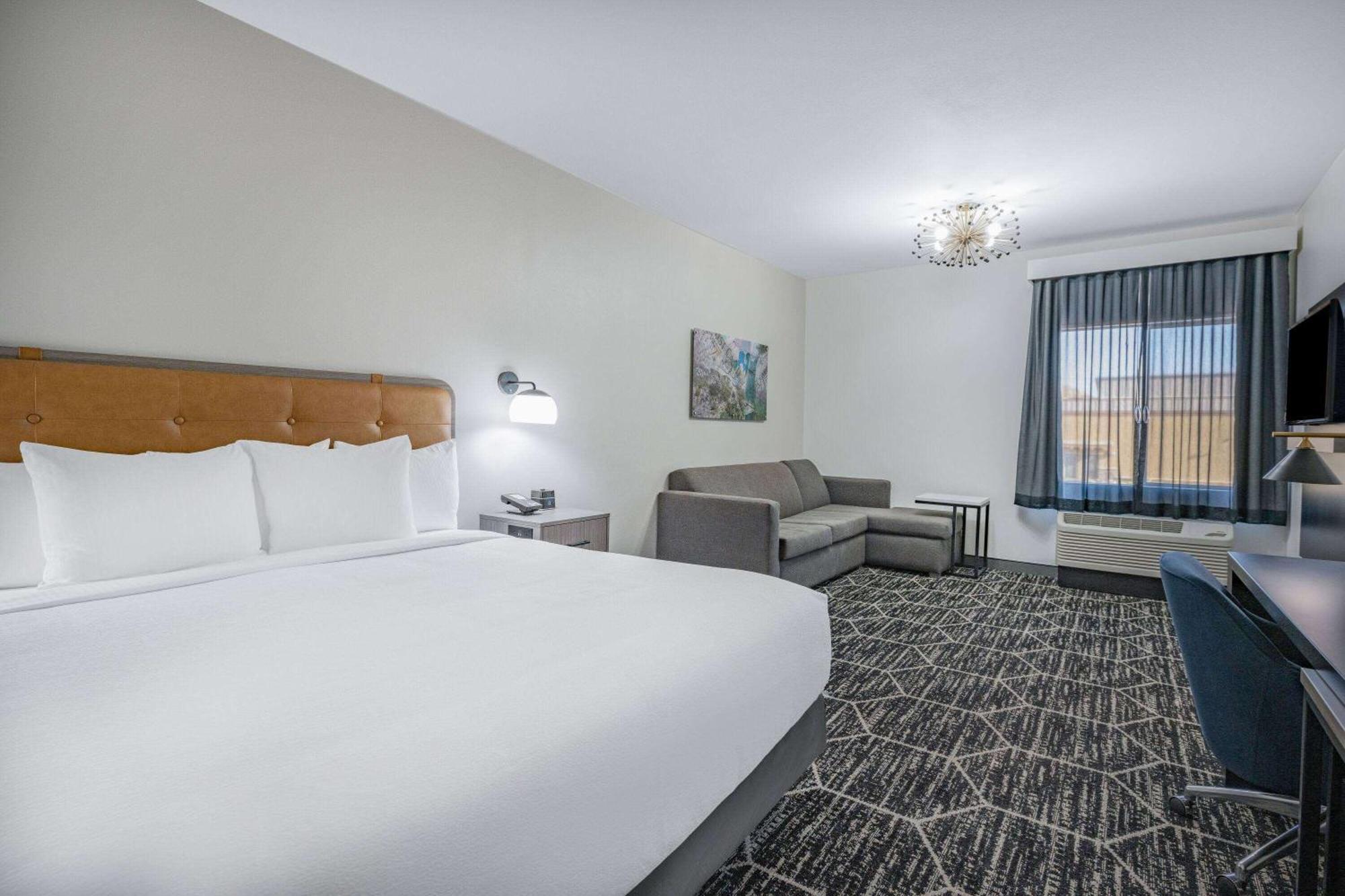 La Quinta Inn & Suites By Wyndham Yucaipa 외부 사진