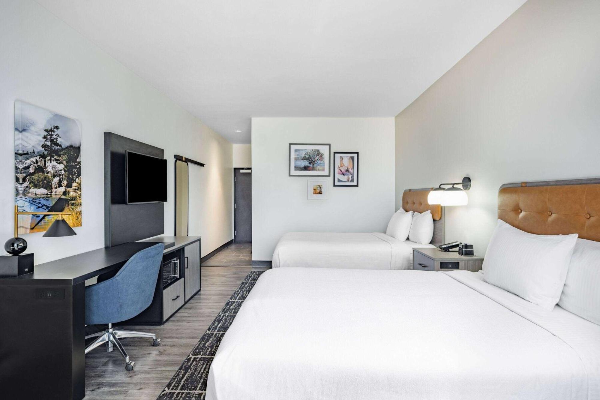 La Quinta Inn & Suites By Wyndham Yucaipa 외부 사진