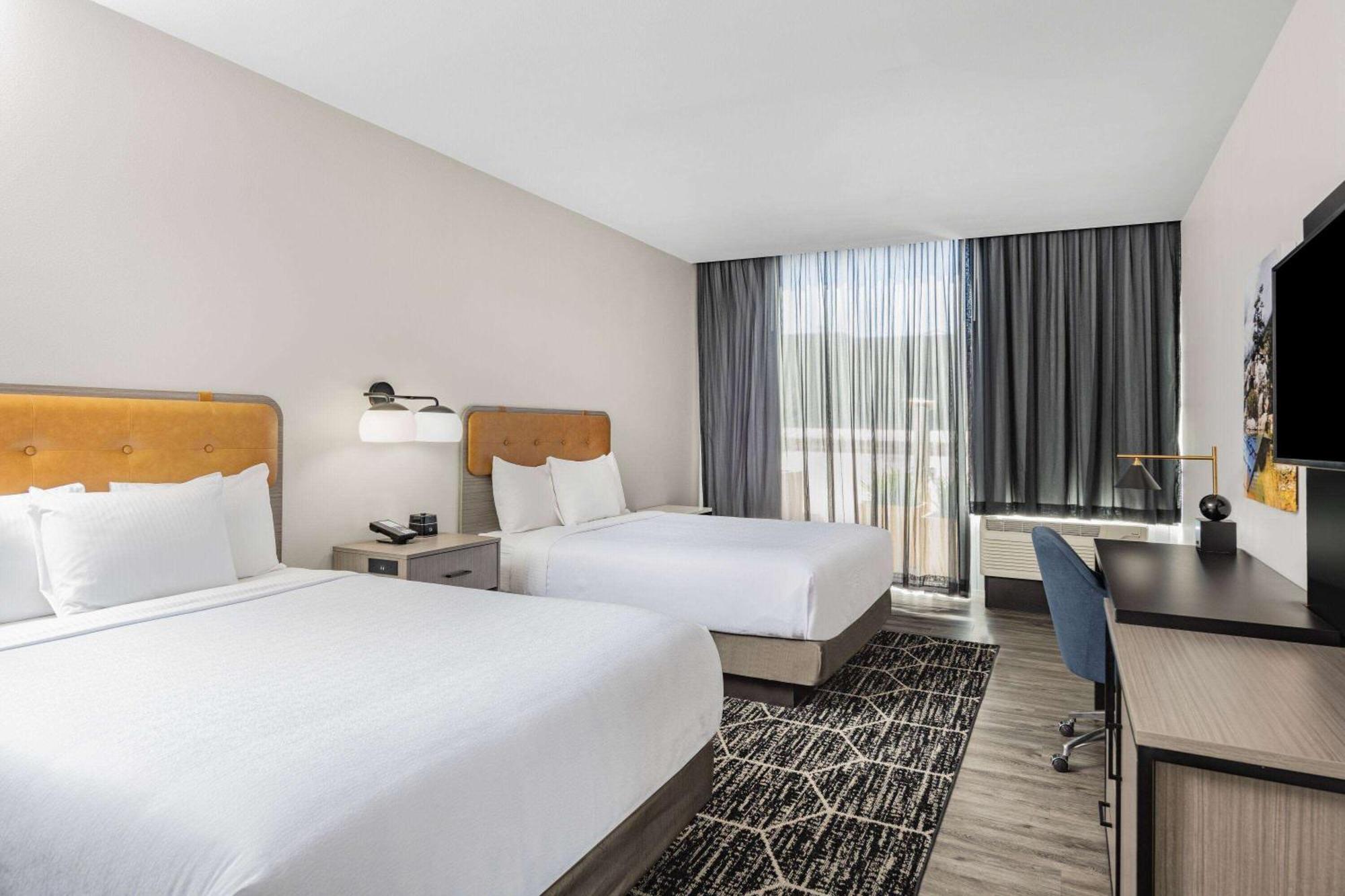 La Quinta Inn & Suites By Wyndham Yucaipa 외부 사진